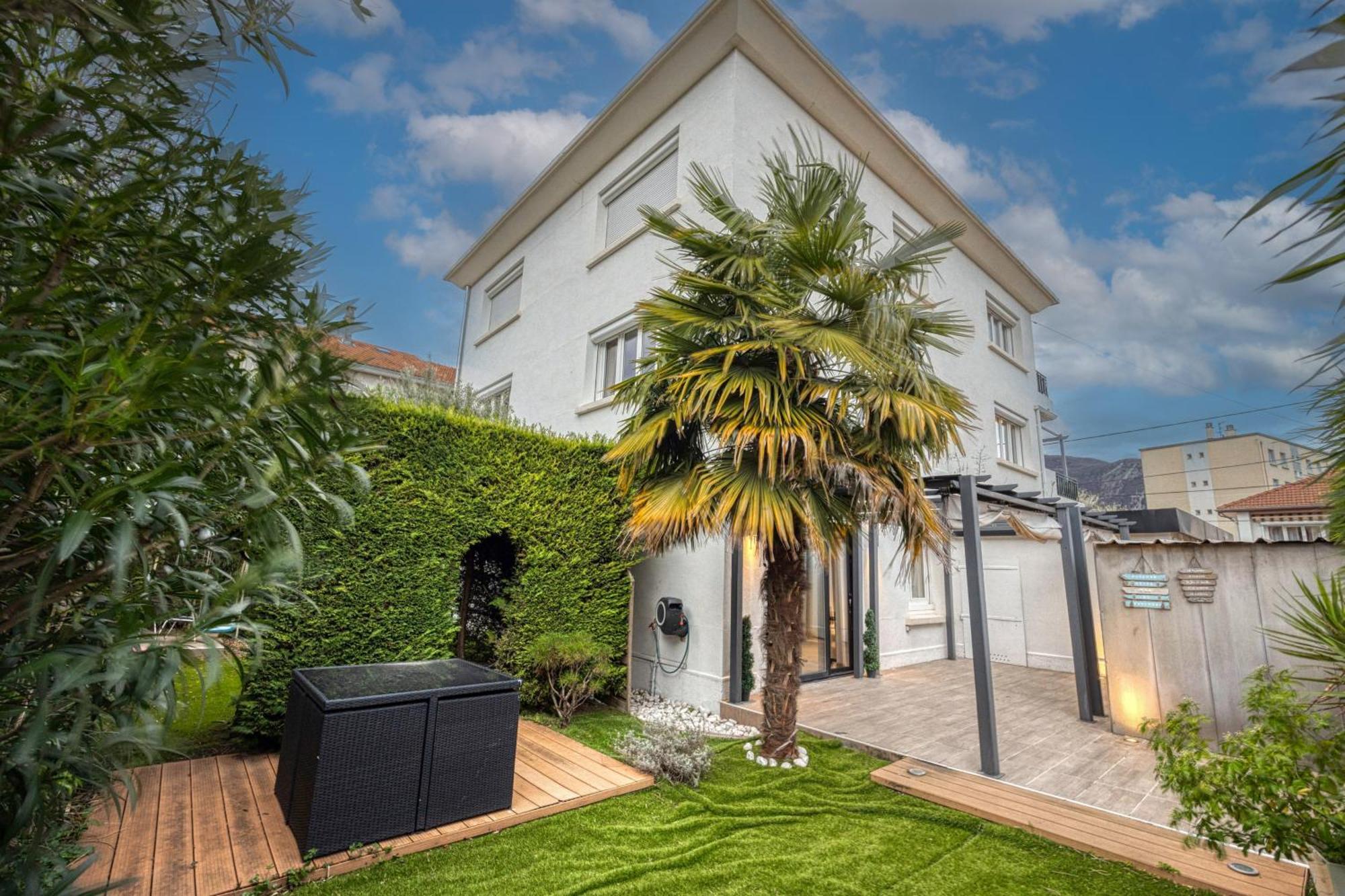 La Villa - Piscine / Karaoke / Jeux Fontaine (Rhone-Alps) Exterior foto